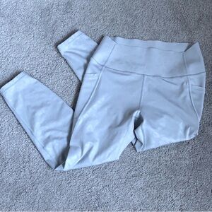 Light Blue GapFit High Rise Print Pocket 7/8 Leggings in Sculpt Revolution